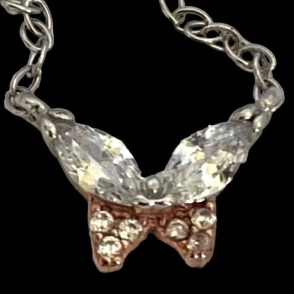 NT# Adorable Sterling 925 Silver & Cz Butterfly - Picture 1 of 8